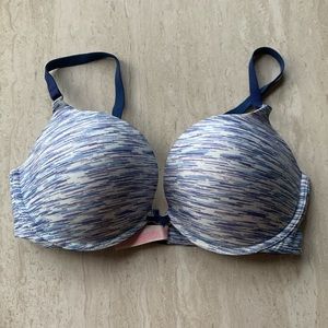 Victoria’s Secret Push-Up Bra Size 36D